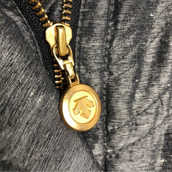 Vintage Descente Embroidered Grey and Black Casual Puffer Skiing Jacket Size 8 - Picture 10 of 12